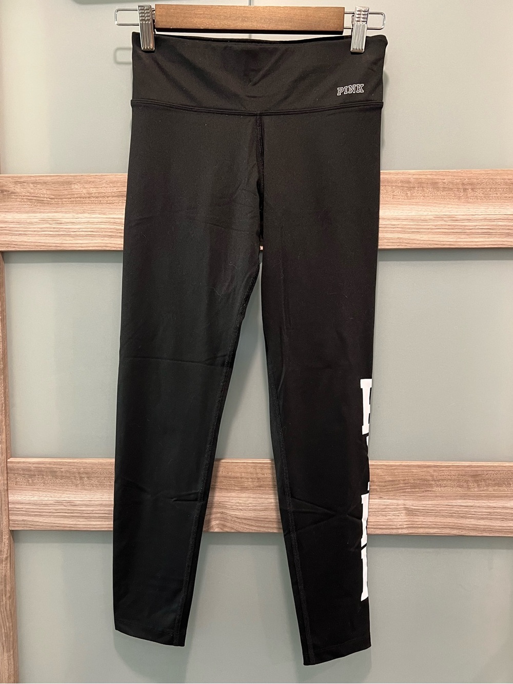 PINK Victoria's Secret | Ultimate Capri Leggings with White Side Logo